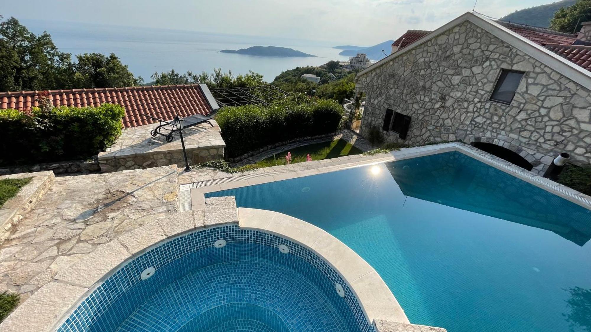 House In The Mountains Near Budva Exterior photo